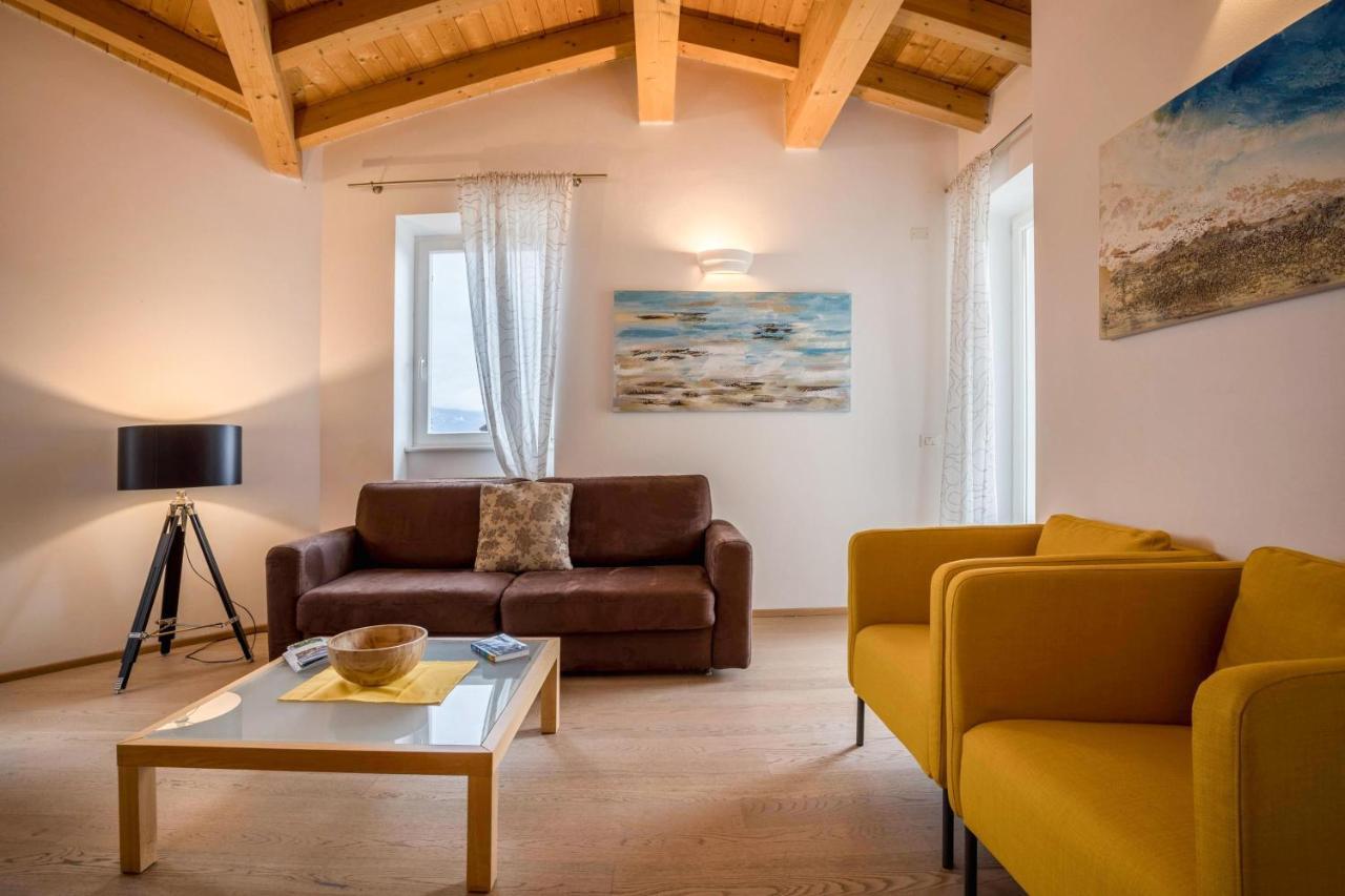 Residence La Villa Cuore Tignale Exterior photo